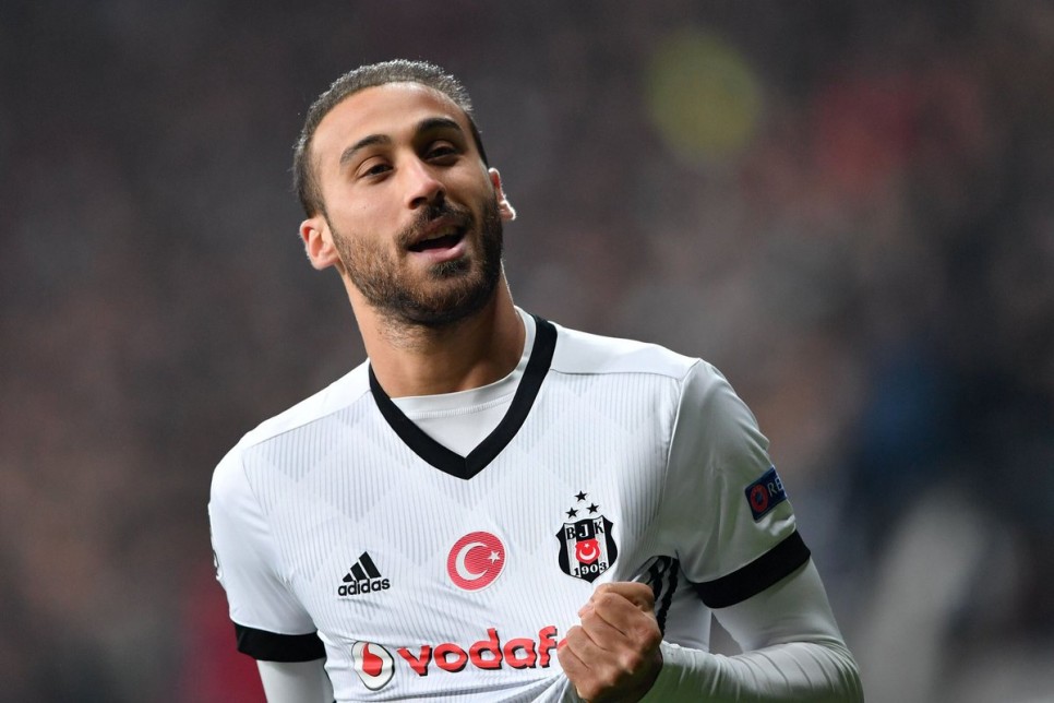 Cenk Tosun’un Süper Lig’deki Yeni Durağı Merakla Bekleniyor